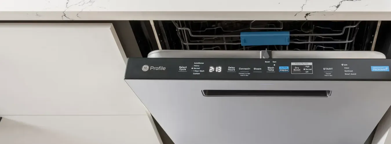 ge-profile-energy-star-smart-ultrafresh-system-dishwasher-PDP795SYVFS